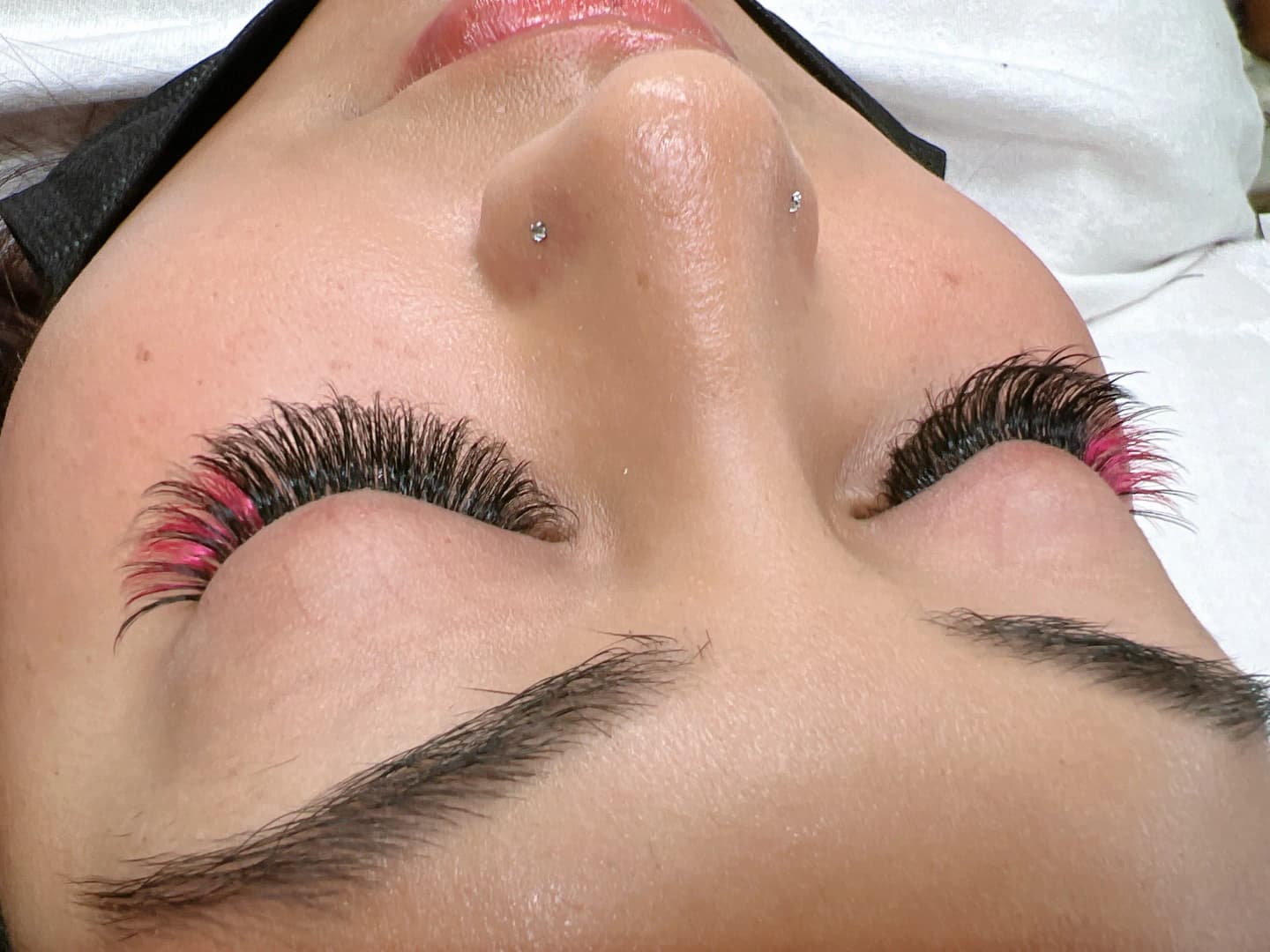 Natural-looking eyelash extensions